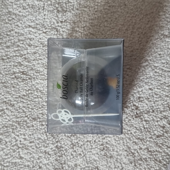 BNIB *VIRAL* Boscia Charcoal Jelly Ball Cleanser - Picture 1 of 2